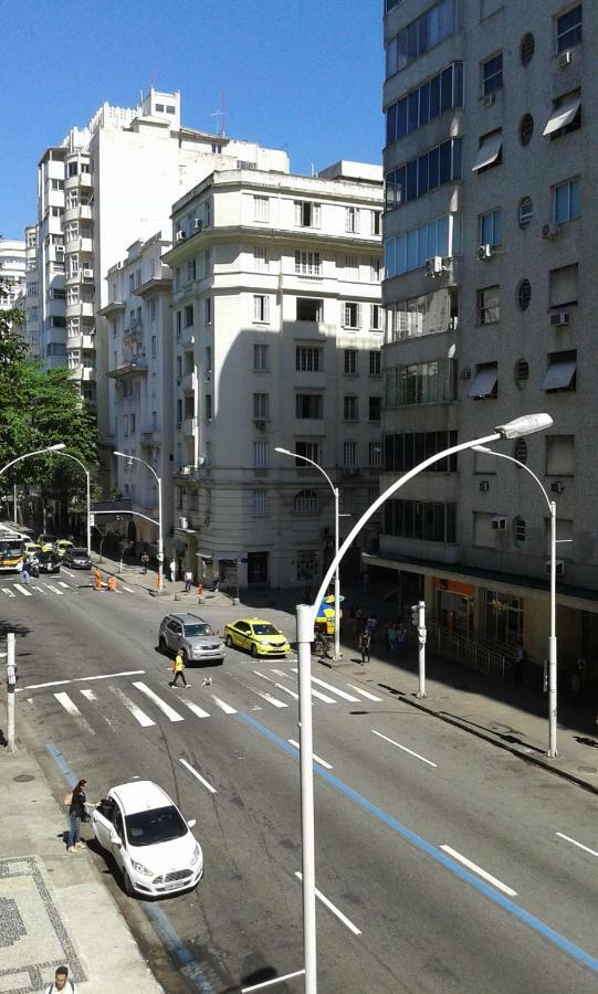 Copacabana Uma Quadra Da Praia Ріо-де-Жанейро Екстер'єр фото